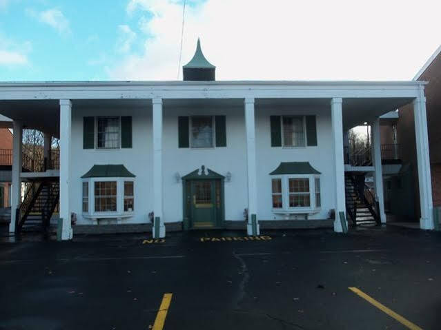 Tappan Zee Hotel West Nyack Exteriör bild